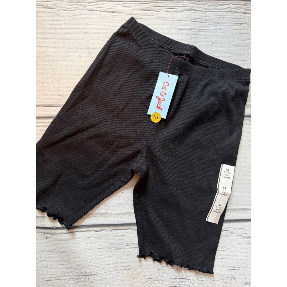 NWT Cat and Jack bike shorts